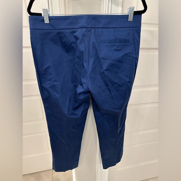 Lilly Pulitzer Bailey Solid Palm Beach Fit Crop Capri Pants Sz 10 Navy Blue NEW* - Picture 2 of 4
